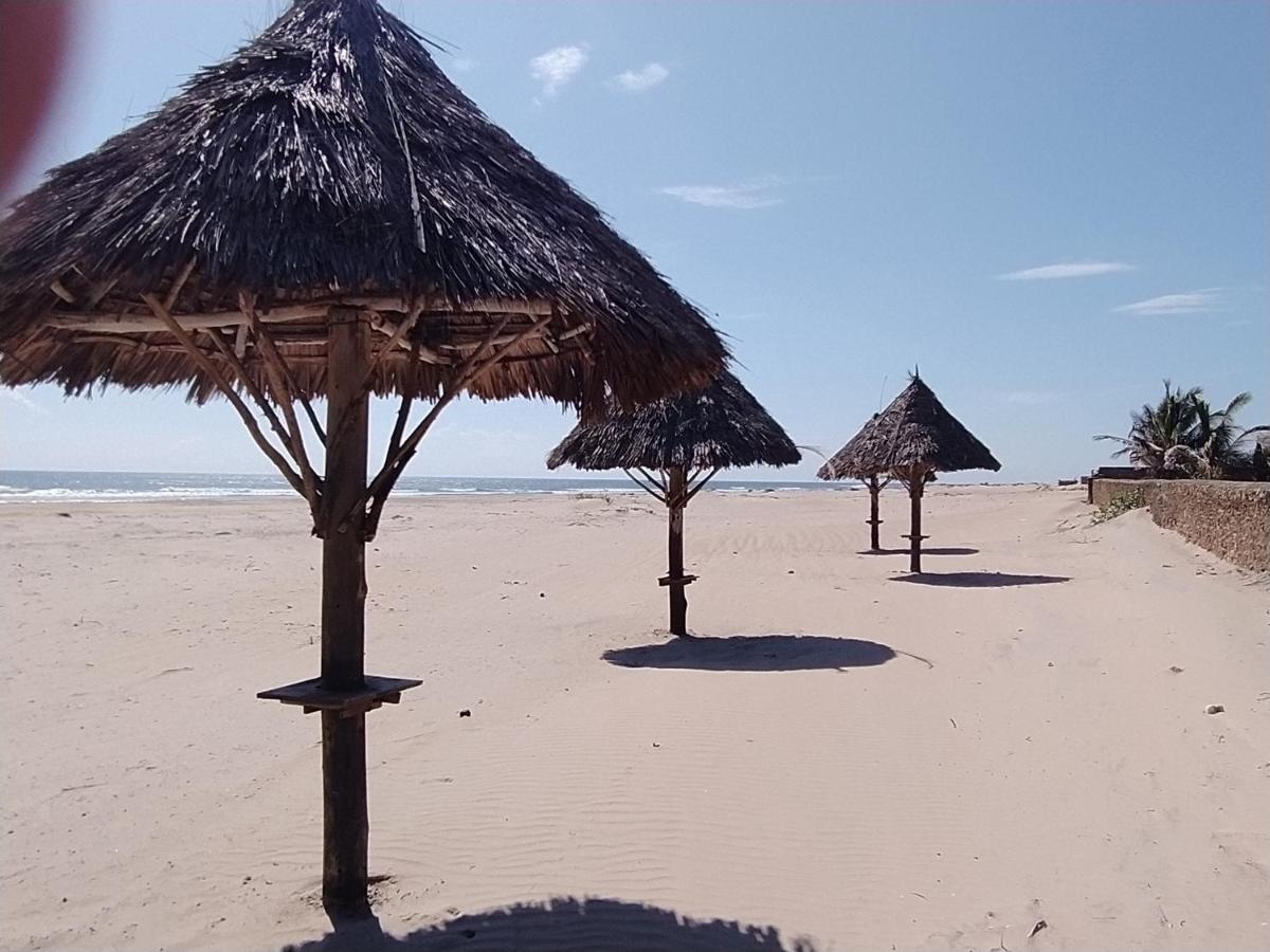 Karibuni Jeds Villas 85 & 86 Mambrui Екстер'єр фото