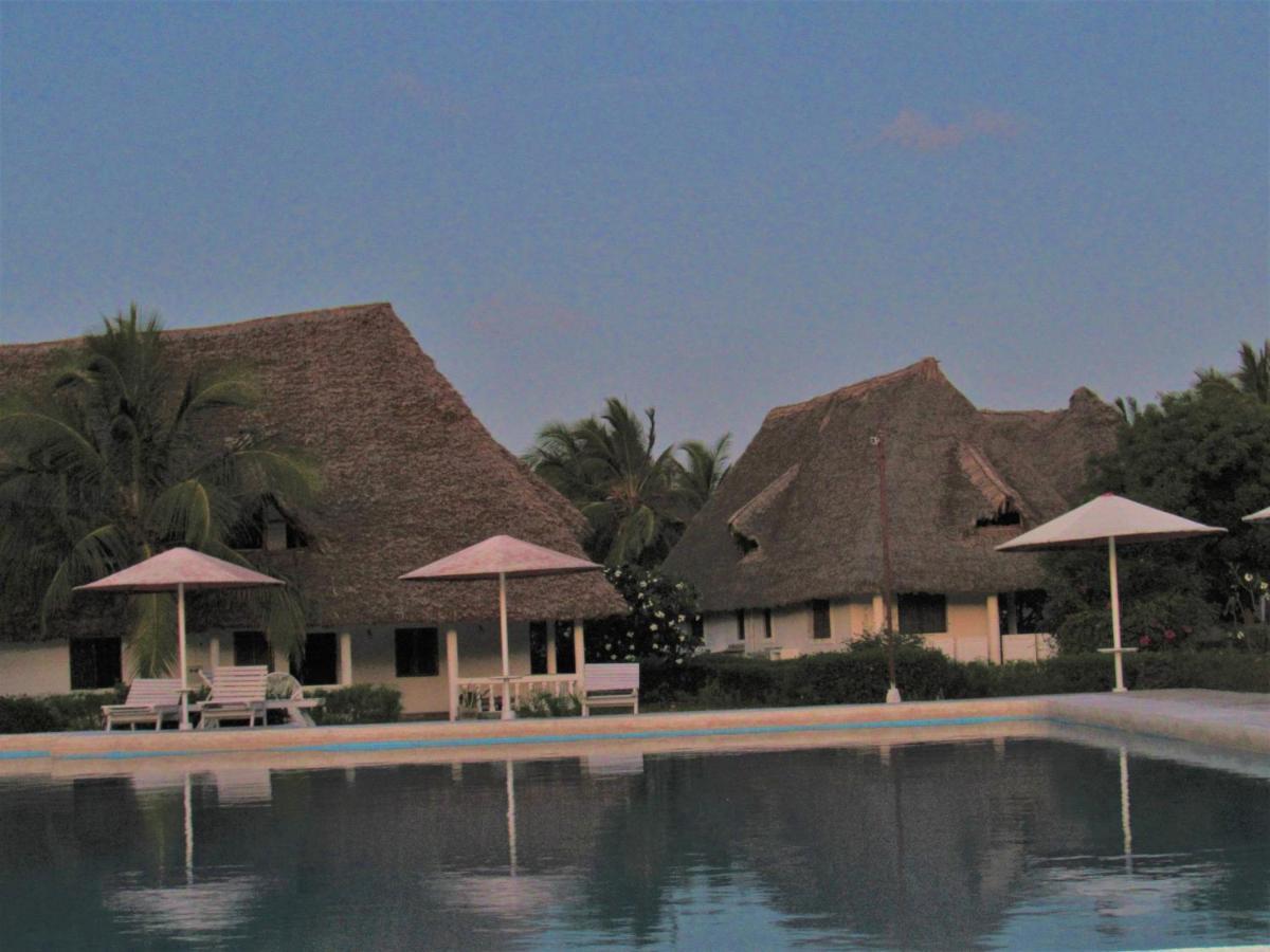 Karibuni Jeds Villas 85 & 86 Mambrui Екстер'єр фото