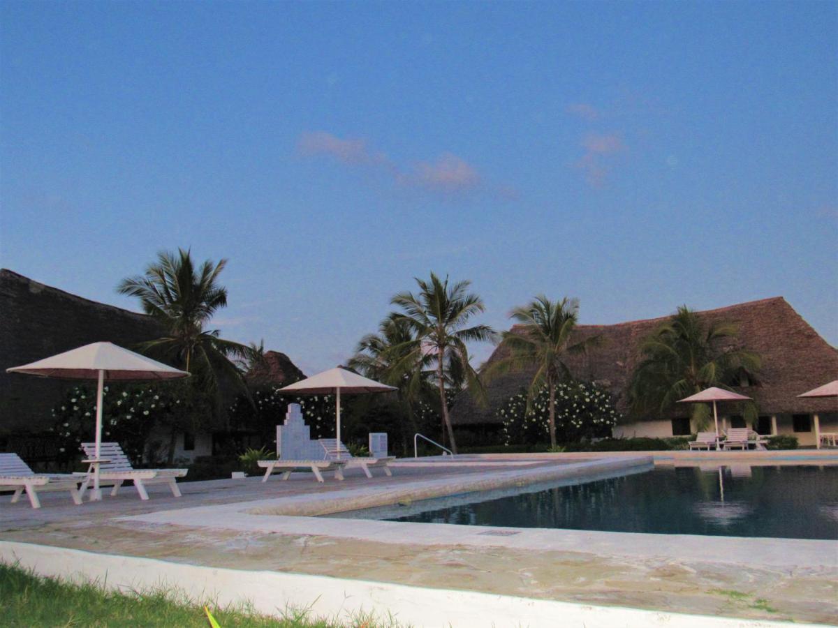 Karibuni Jeds Villas 85 & 86 Mambrui Екстер'єр фото